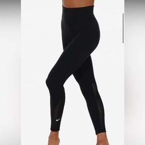 Nike Black High-Rise Leggings